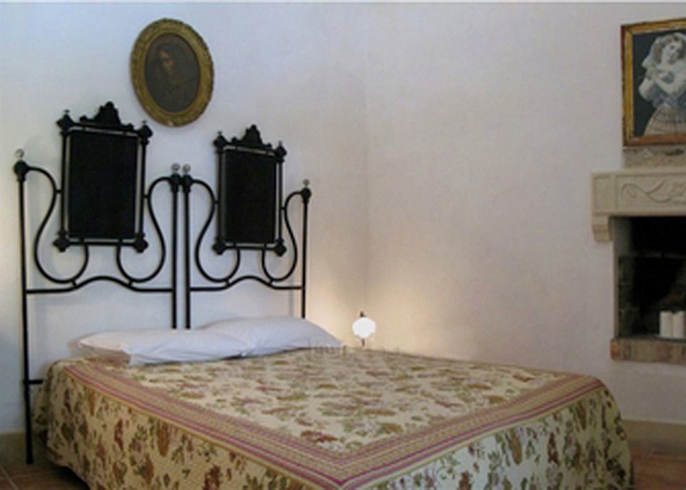 Bed and Breakfast Palazzo Vecchio Marittima Exterior foto