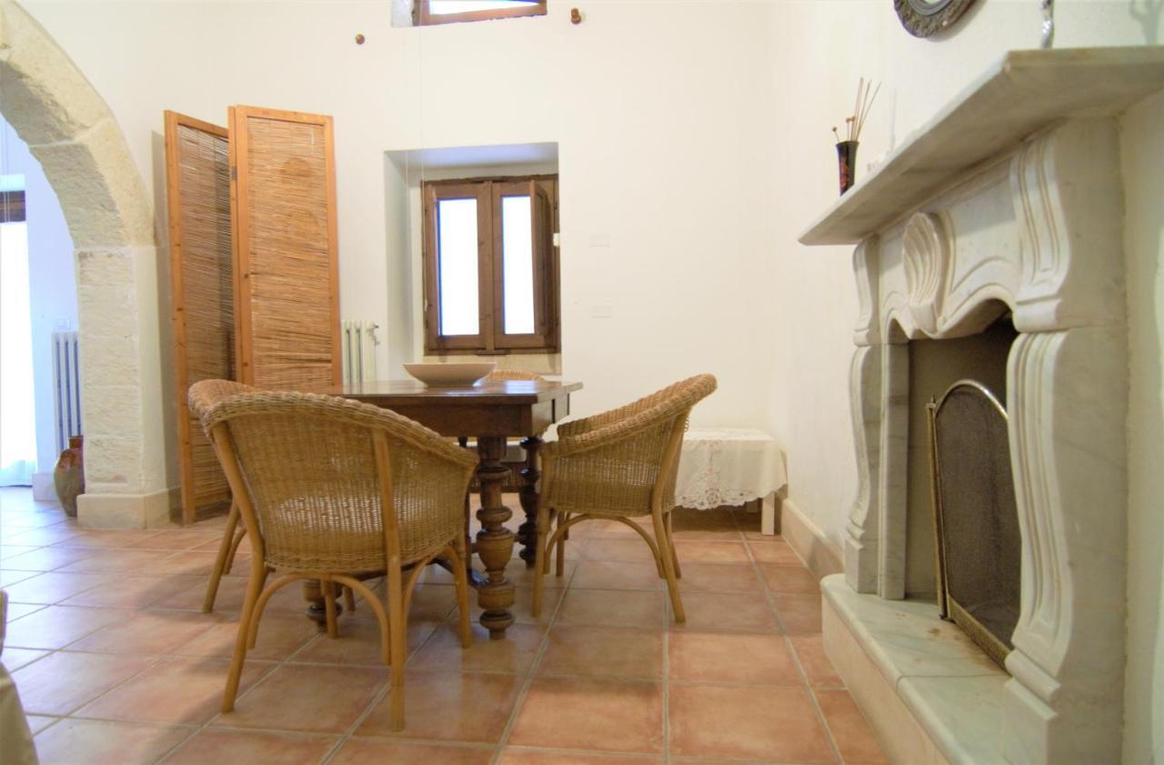 Bed and Breakfast Palazzo Vecchio Marittima Exterior foto